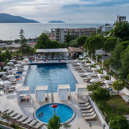Edva Resort Radhimë Exterior foto